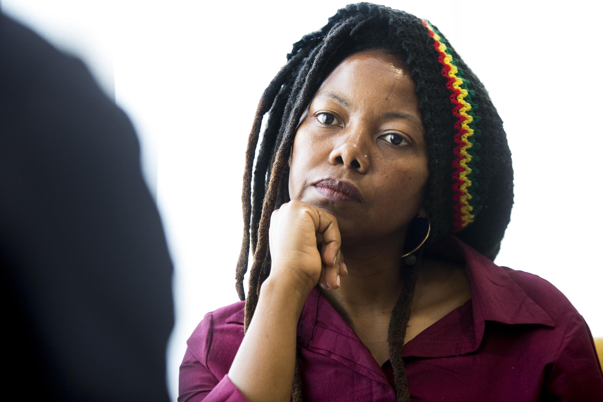 NoViolet Bulawayo - 1